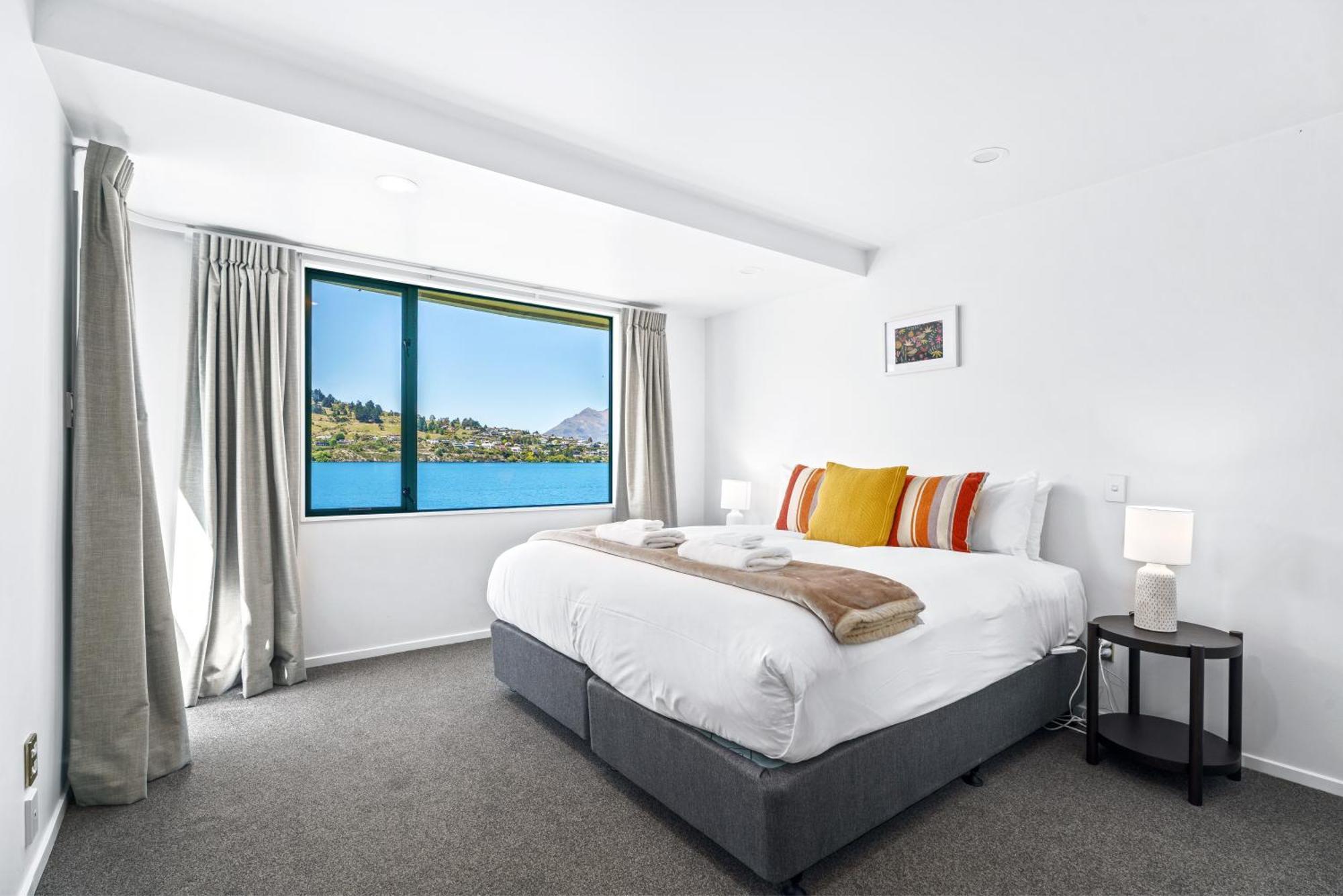 Lakefront Living At Remarkables Retreat - Eight Queenstown Exterior photo